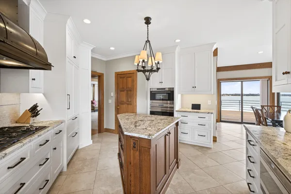 $2,690,000 | 2255 South Shore Boulevard, White Bear Lake, MN 55110