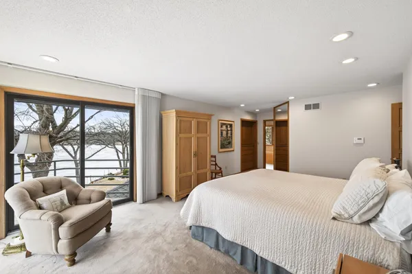 $2,690,000 | 2255 South Shore Boulevard, White Bear Lake, MN 55110