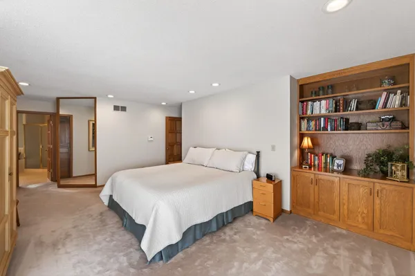 $2,690,000 | 2255 South Shore Boulevard, White Bear Lake, MN 55110