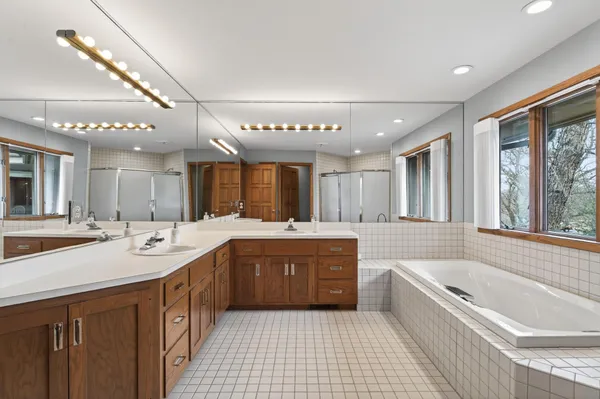 $2,690,000 | 2255 South Shore Boulevard, White Bear Lake, MN 55110