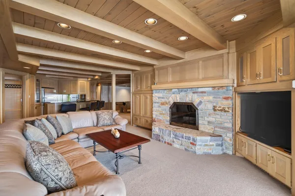$2,690,000 | 2255 South Shore Boulevard, White Bear Lake, MN 55110