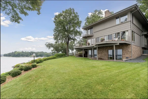 $2,690,000 | 2255 South Shore Boulevard, White Bear Lake, MN 55110