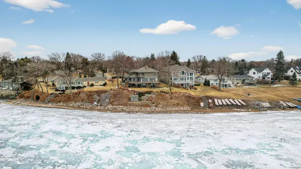 $2,690,000 | 2255 South Shore Boulevard, White Bear Lake, MN 55110