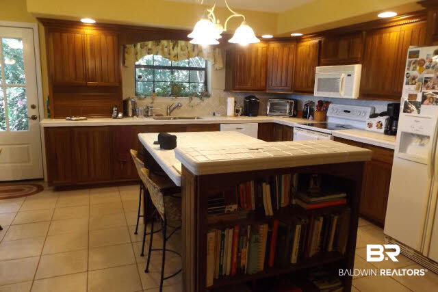 8521 Bay Harbor Road Elberta, AL 36530 - Photo 4 of 24