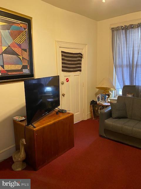 4607 Old York Road Philadelphia, PA 19140 - Photo 16 of 23 Living Room Downstairs Unit