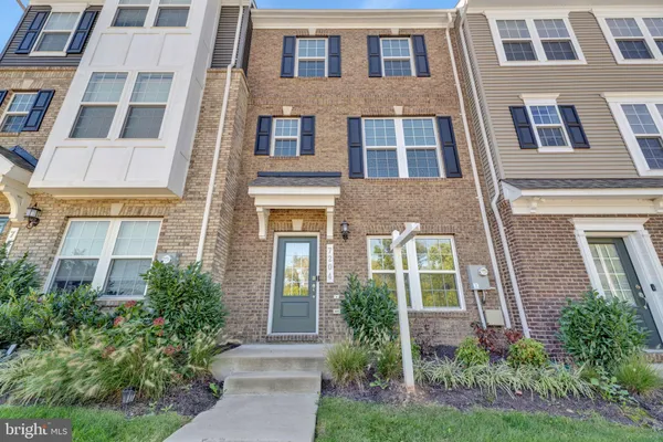 $3,300 | 7204 Clagett Drive, Hyattsville, MD 20785