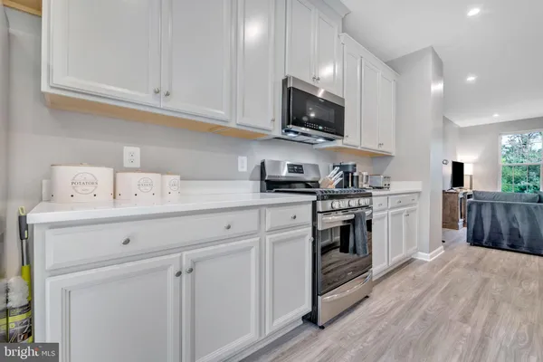 $3,300 | 7204 Clagett Drive, Hyattsville, MD 20785