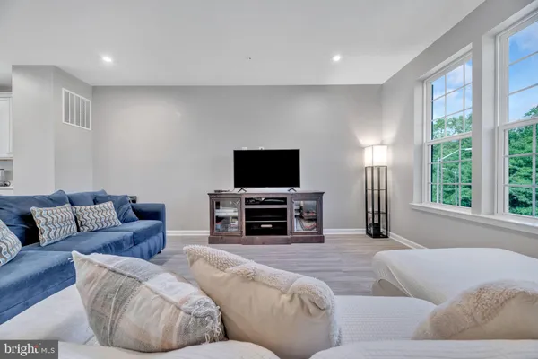 $3,300 | 7204 Clagett Drive, Hyattsville, MD 20785