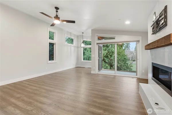 $11,500 | 332 13th Avenue, Kirkland, WA 98033