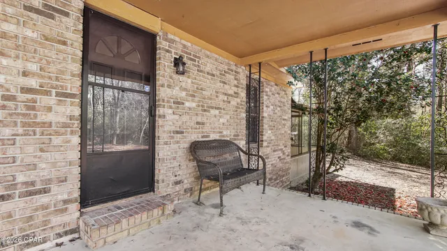 $360,000 | 92 Howell Bluff Road, Ponce de Leon, FL 32455