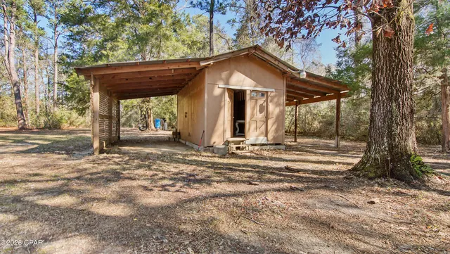 $360,000 | 92 Howell Bluff Road, Ponce de Leon, FL 32455