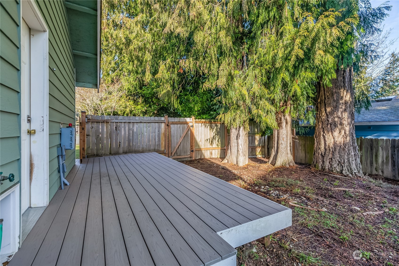 24 157th Place Southeast Bothell, WA 98012 - Photo 24 of 27 a view of wooden deck