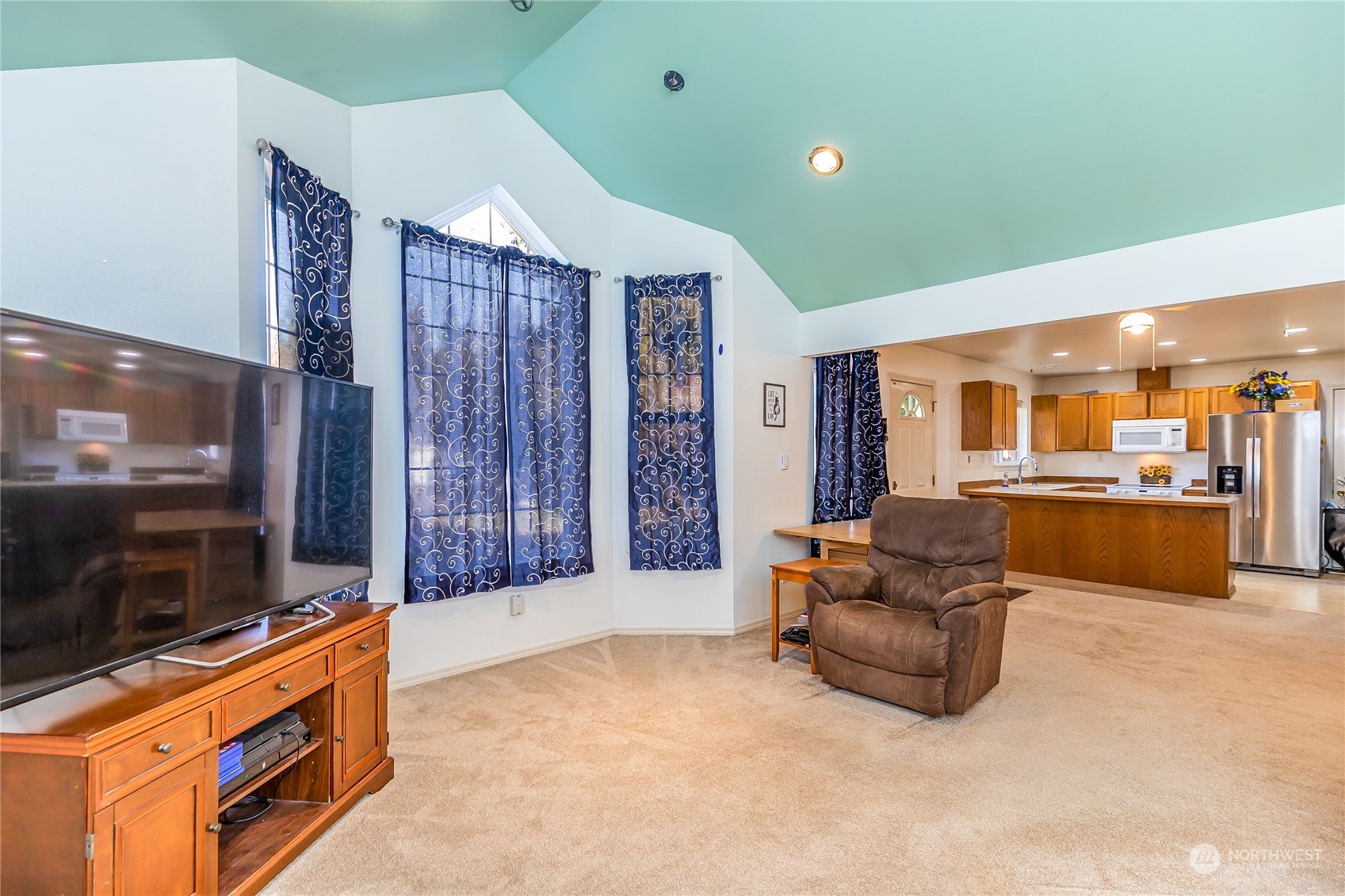 24 157th Place Southeast Bothell, WA 98012 - Photo 10 of 27
