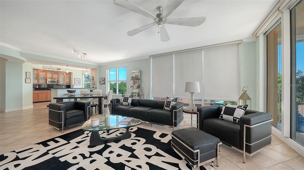 409 North Point Road, Unit 401 Osprey, FL 34229 - Photo 17 of 90