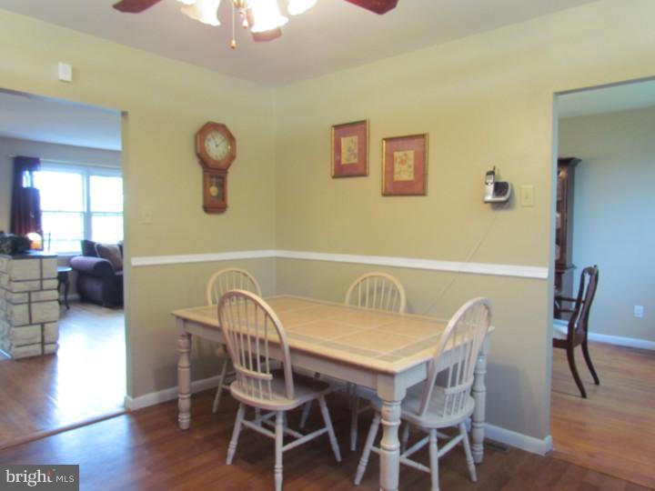 955 Newtown Road Warminster, PA 18974 - Photo 12 of 25 Kitchen