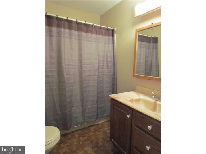 955 Newtown Road Warminster, PA 18974 - Photo 22 of 25 Bathroom
