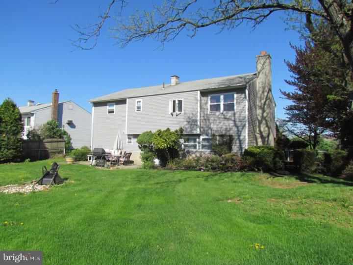 955 Newtown Road Warminster, PA 18974 - Photo 25 of 25 Exterior Back