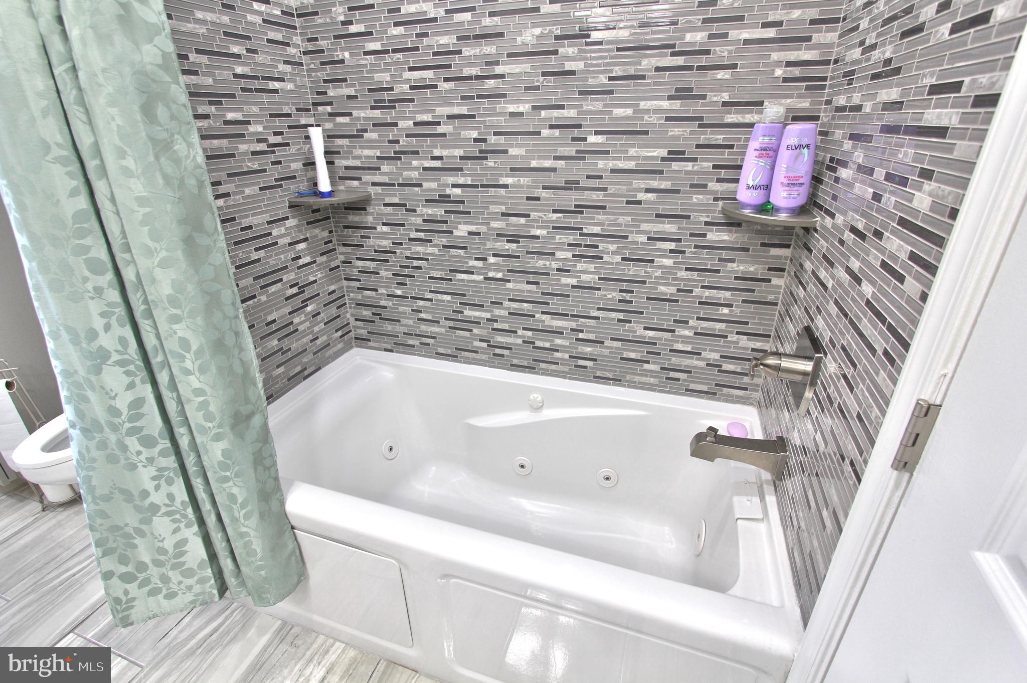 1206 Nassau Road Warminster, PA 18974 - Photo 17 of 26 Gallery Image 17