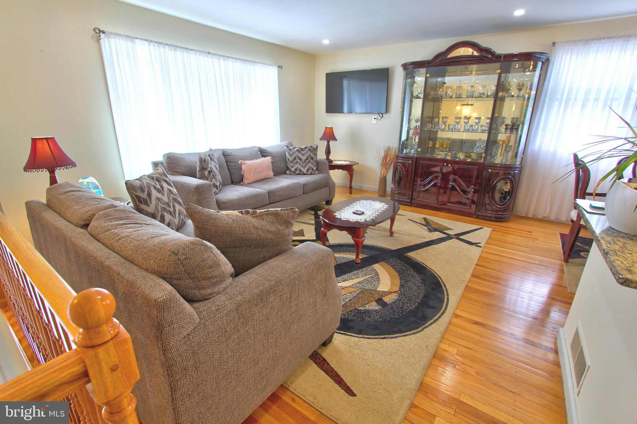 1206 Nassau Road Warminster, PA 18974 - Photo 3 of 26 Gallery Image 3