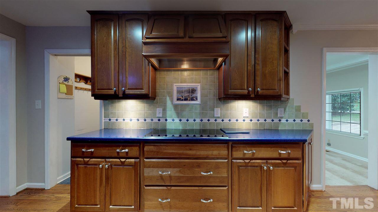 5500 Knollwood Road Raleigh, NC 27609 - Photo 14 of 29