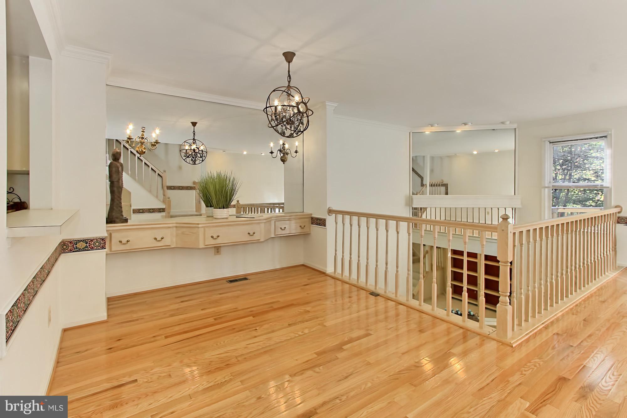 8705 Stone Hill Place Springfield, VA 22153 - Photo 11 of 30 Dining Room