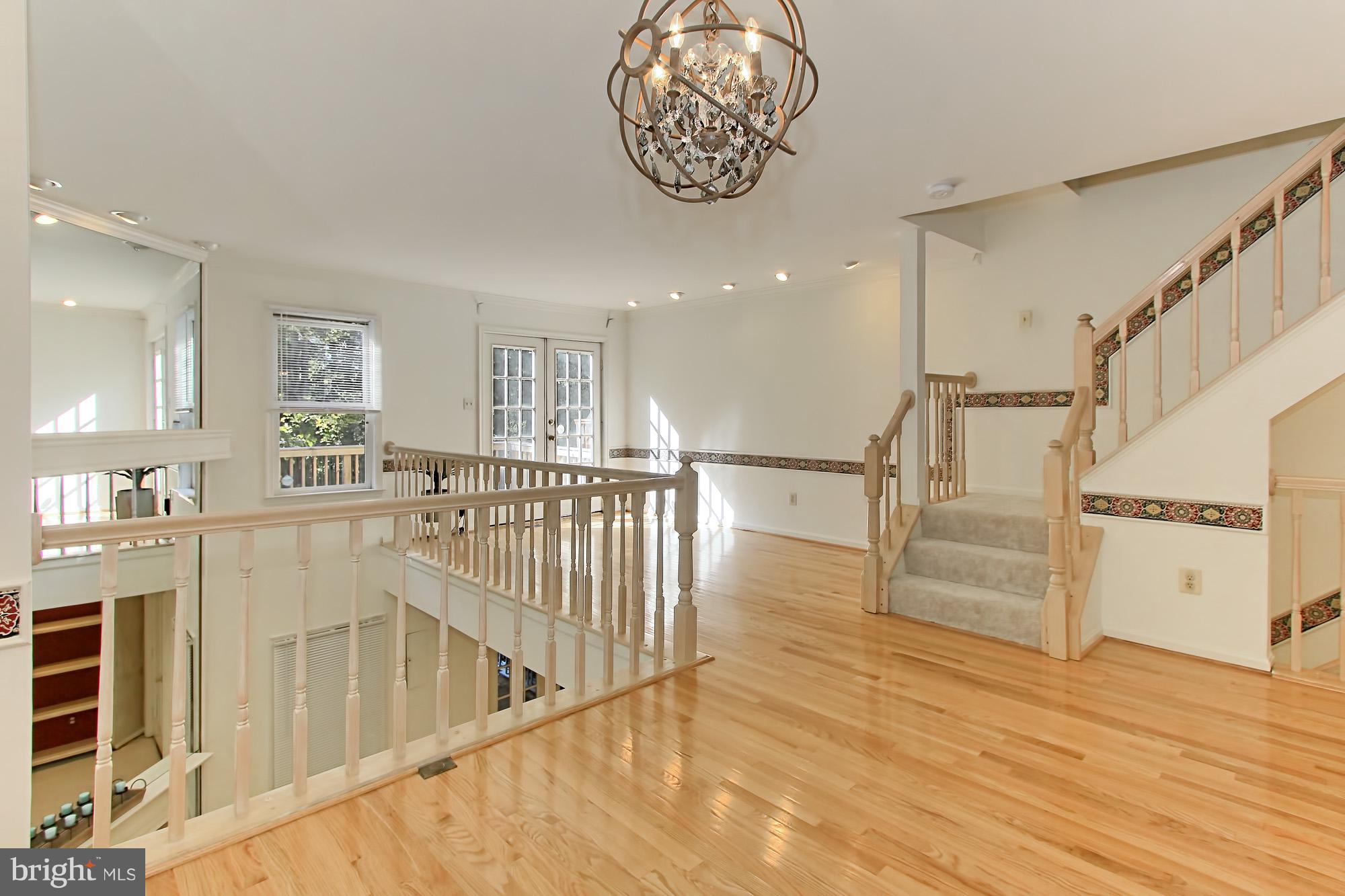 8705 Stone Hill Place Springfield, VA 22153 - Photo 12 of 30 Dining Room