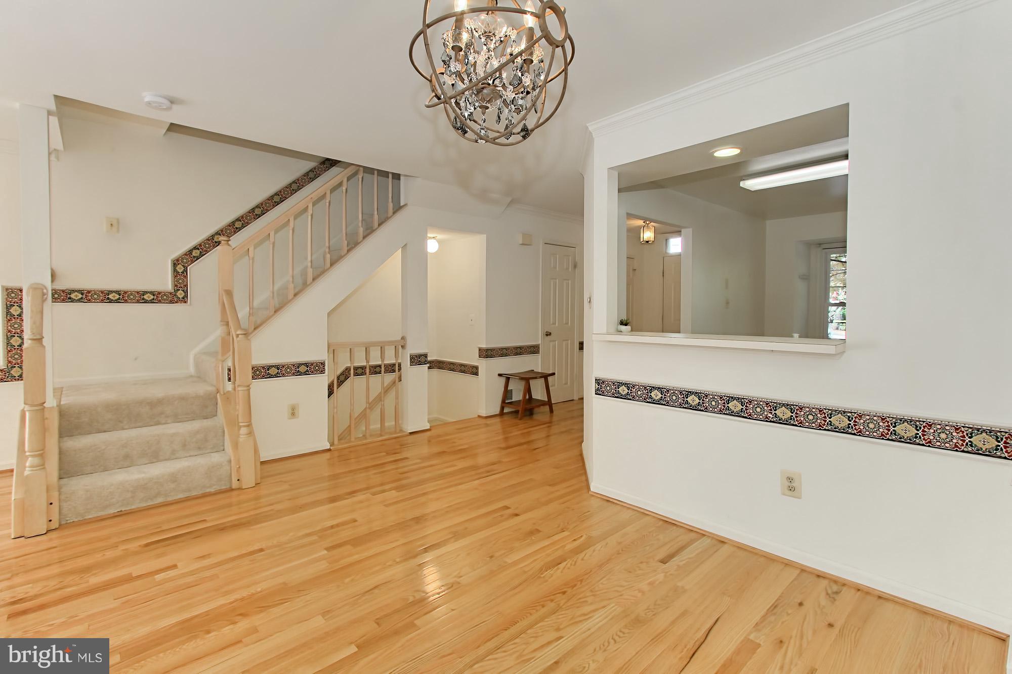 8705 Stone Hill Place Springfield, VA 22153 - Photo 13 of 30 Interior (General)