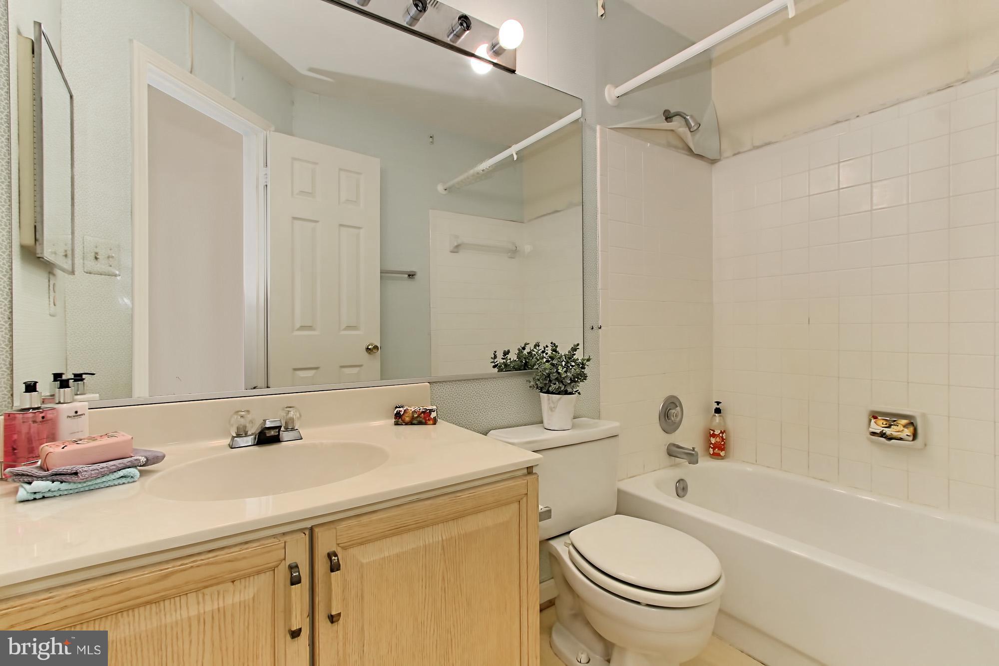 8705 Stone Hill Place Springfield, VA 22153 - Photo 21 of 30 Upper Level Bathroom