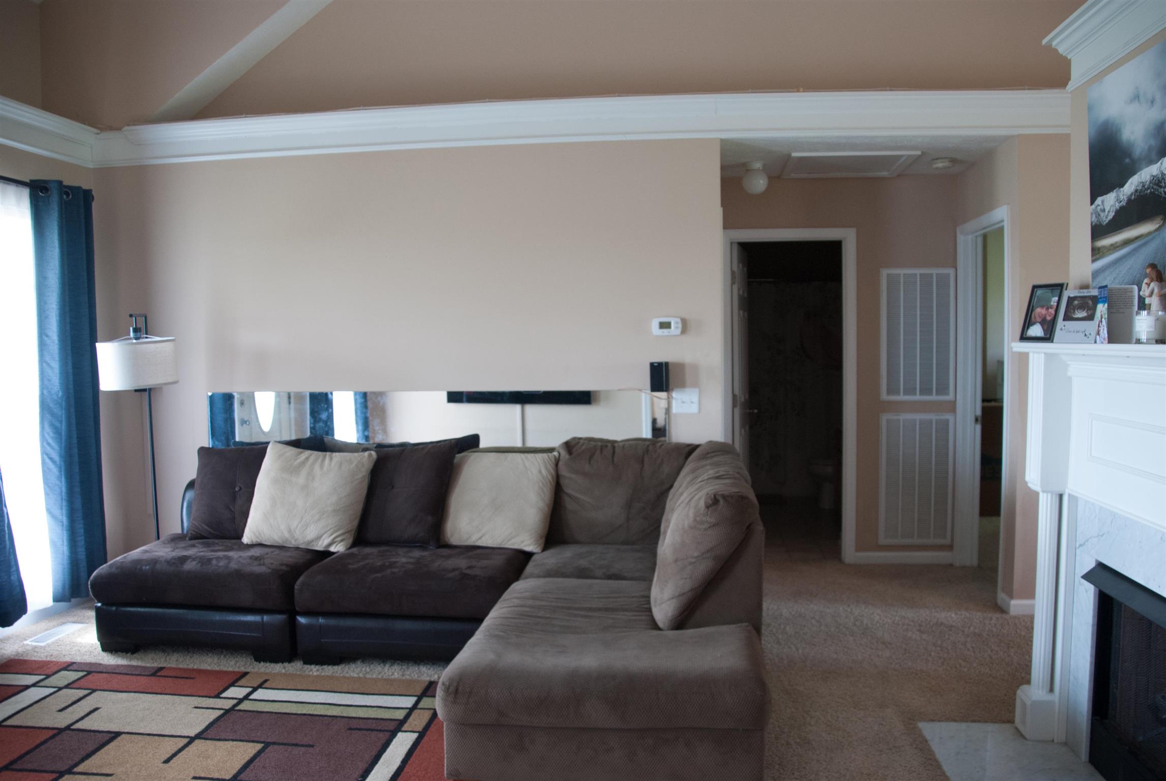 718 Lear Road Portland, TN 37148 - Photo 4 of 17 a living room with furniture and a couch