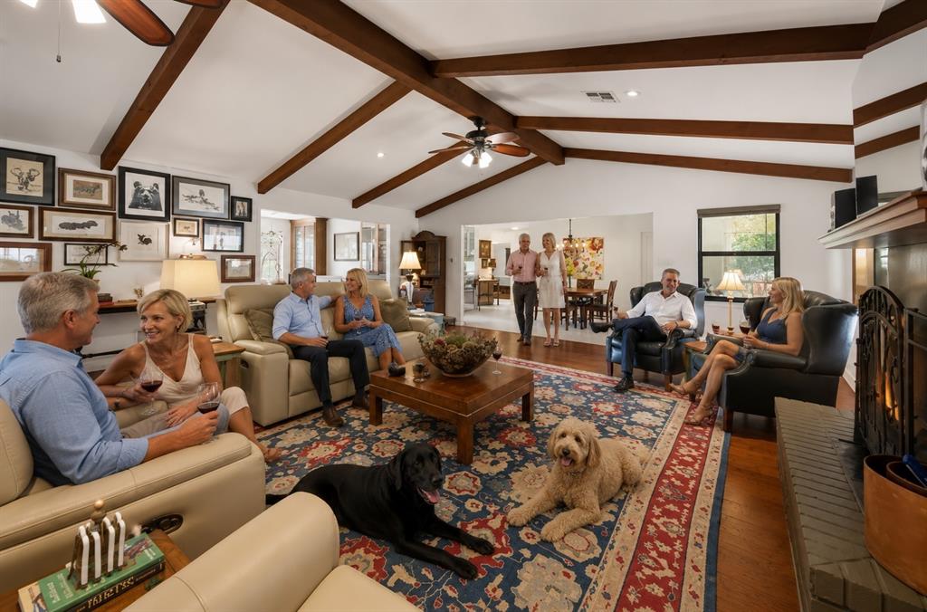 4 Buckskin Road Mineral Wells, TX 76067 - Photo 8 of 40 AI