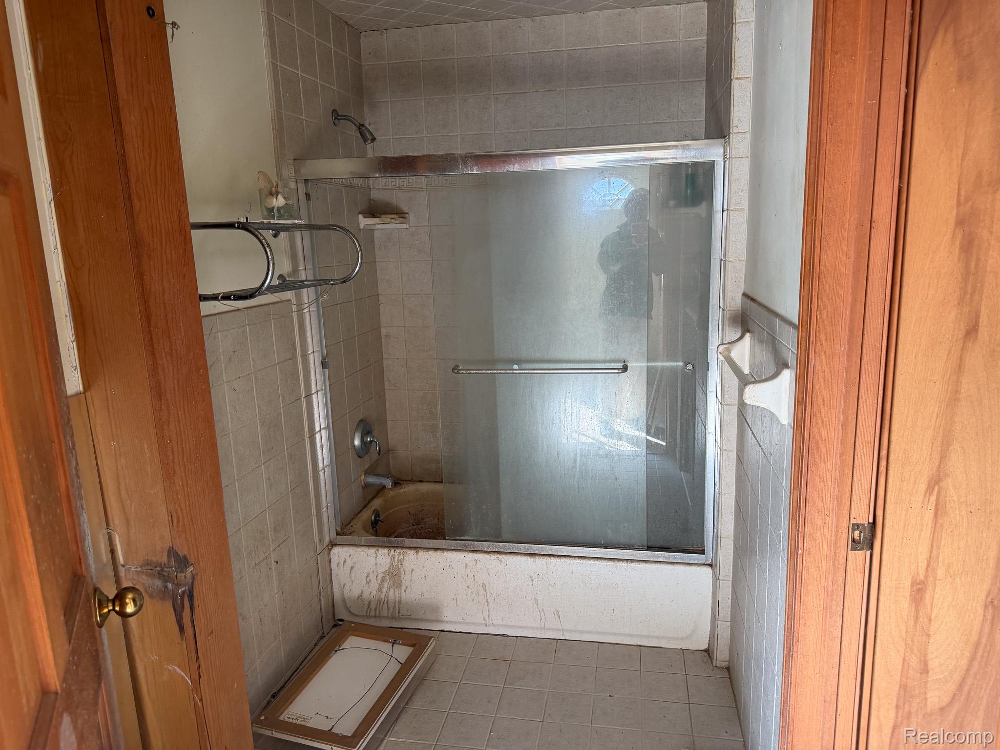 2836 York Road Rochester, MI 48309 - Photo 10 of 12 IMG_1050.jpg