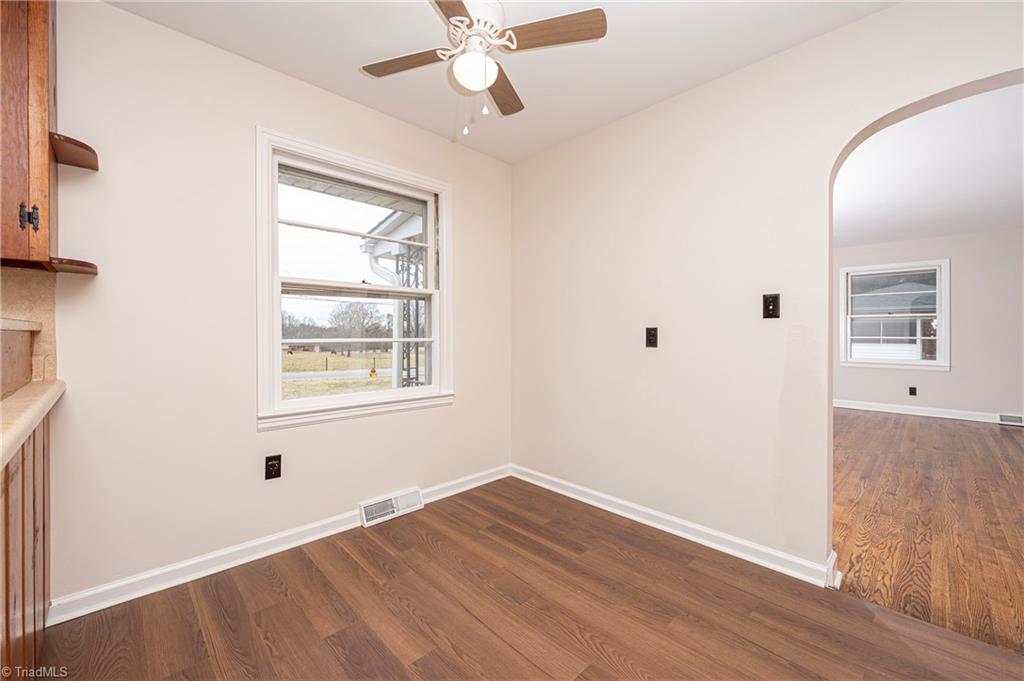 1128 Hickory Tree Road Winston-Salem, NC 27127 - Photo 11 of 37 Gallery Image 11