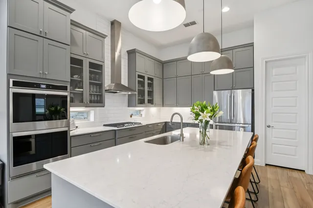 $775,000 | 561 Eclipse Drive, Austin, TX 78737