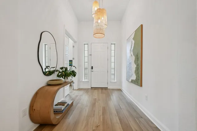 $799,900 | 561 Eclipse Drive, Austin, TX 78737