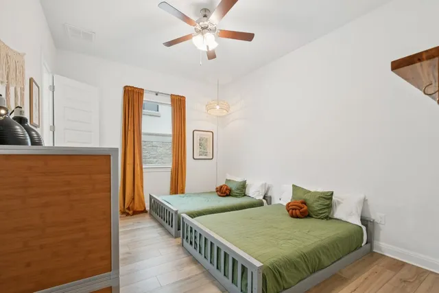 $799,900 | 561 Eclipse Drive, Austin, TX 78737