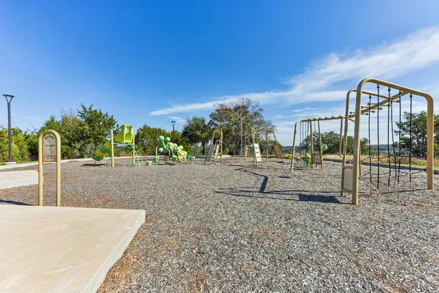 $799,900 | 561 Eclipse Drive, Austin, TX 78737