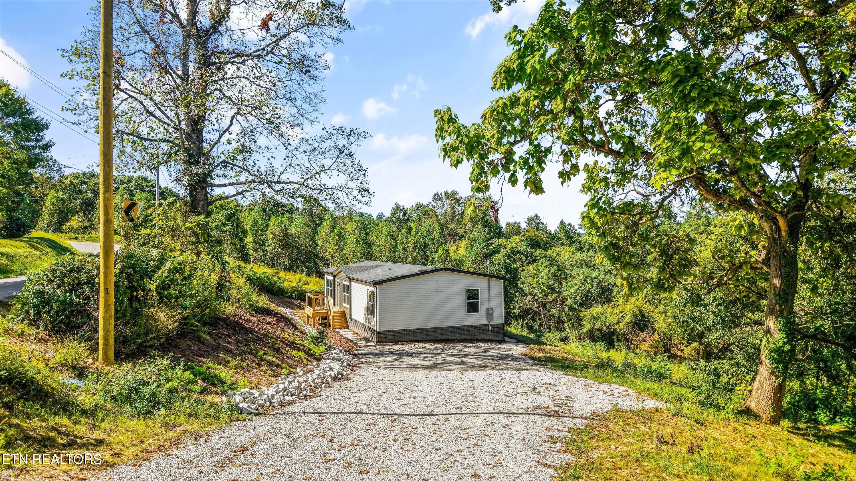 3827 Demory Road La Follette, TN 37766 - Photo 27 of 28 30-3827 Demory Rd 29