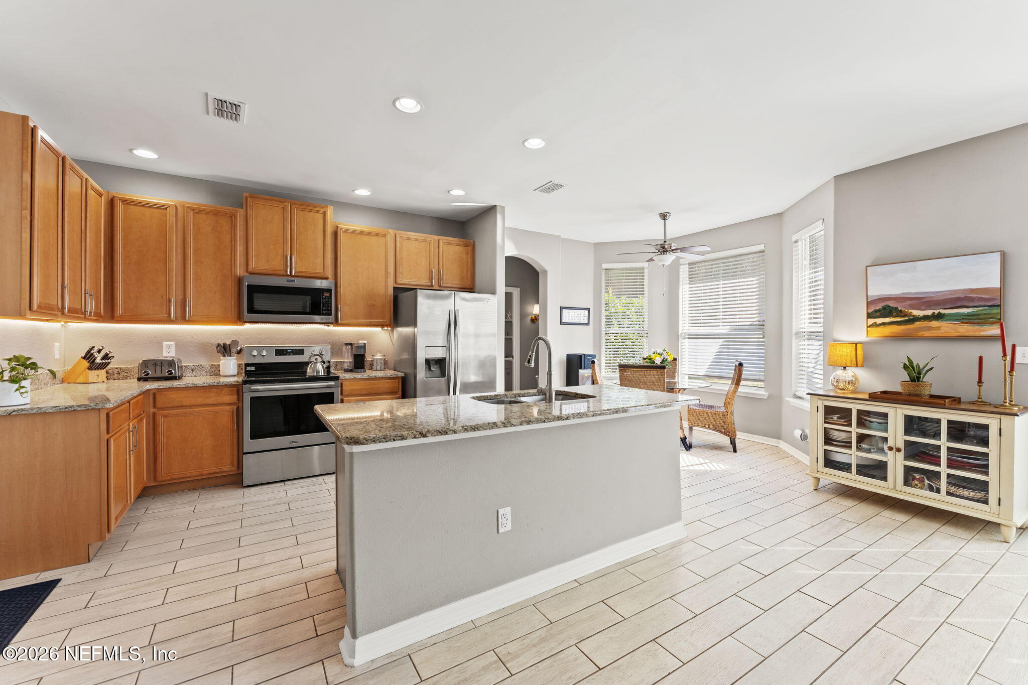 563 Longmill Lane Orange Park, FL 32065 - Photo 14 of 35 14-web-or-mls-DSC00652