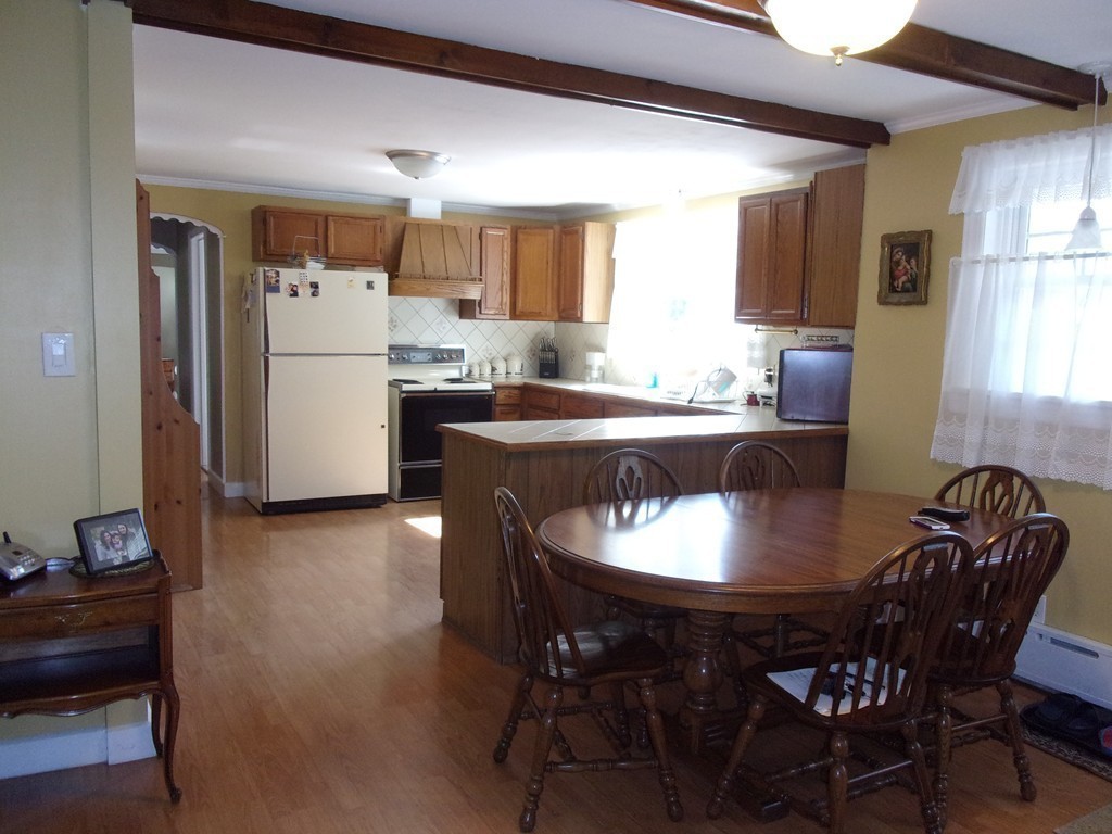 7 Dana Street Springfield, MA 01104 - Photo 6 of 30 Gallery Image 6