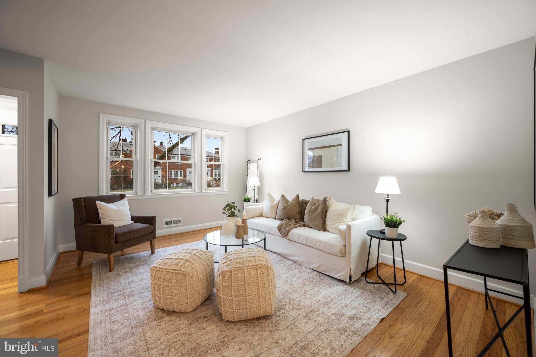 323 Stratford Road Baltimore, MD 21228 - Photo 3 of 35 a living room with furniture and a window