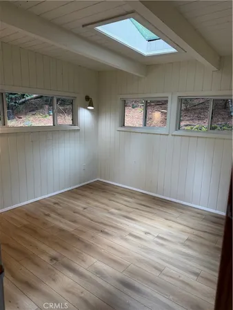 $1,950 | 16498 Cobb Boulevard, Cobb, CA 95426