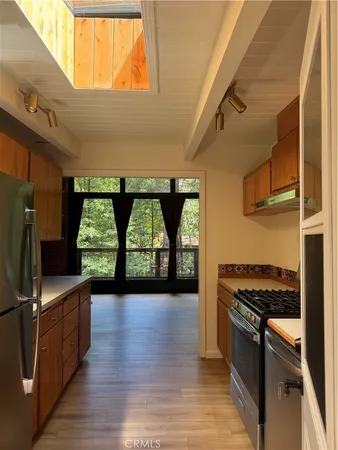 $1,950 | 16498 Cobb Boulevard, Cobb, CA 95426