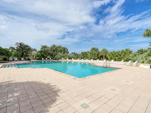 $5,500 | 1180 Gulf Boulevard, Unit 2204, Clearwater Beach, FL 33767