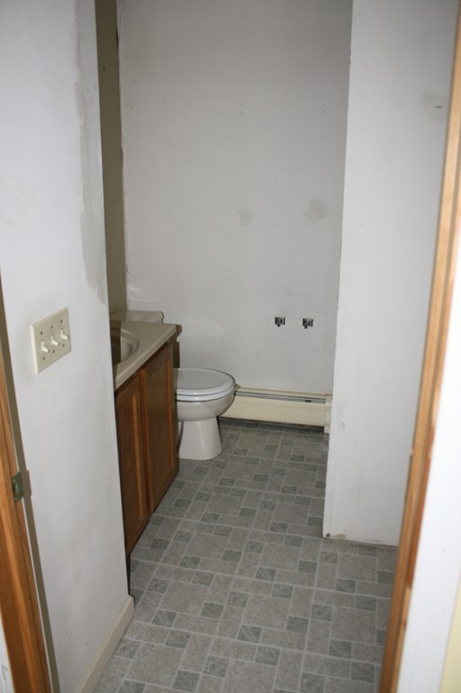 6 Boynton Road, Unit A Deerfield, MA 01373 - Photo 6 of 11 Gallery Image 6