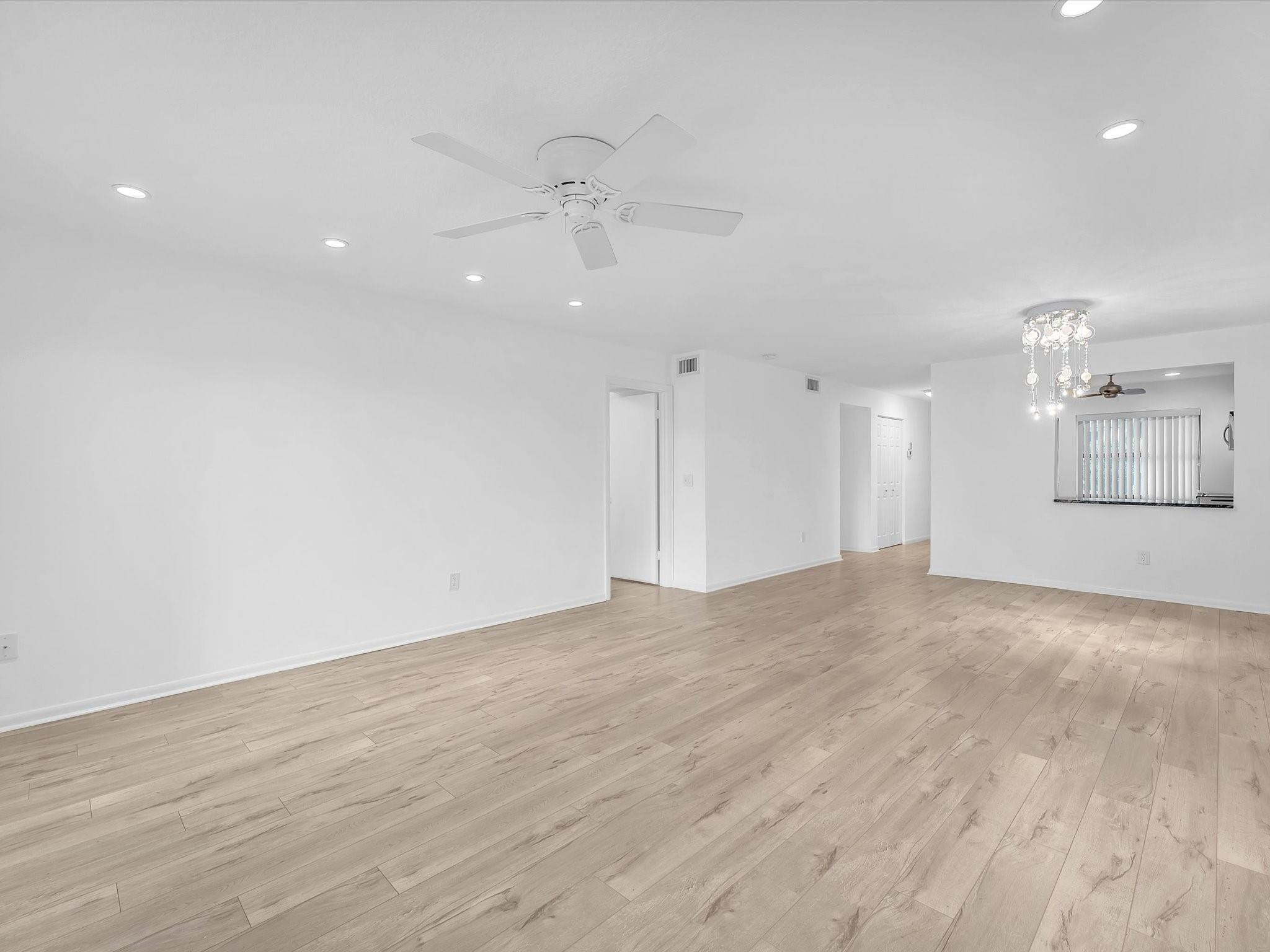 9290 Vista Del Lago, Unit E Boca Raton, FL 33428 - Photo 10 of 39 Photo 10