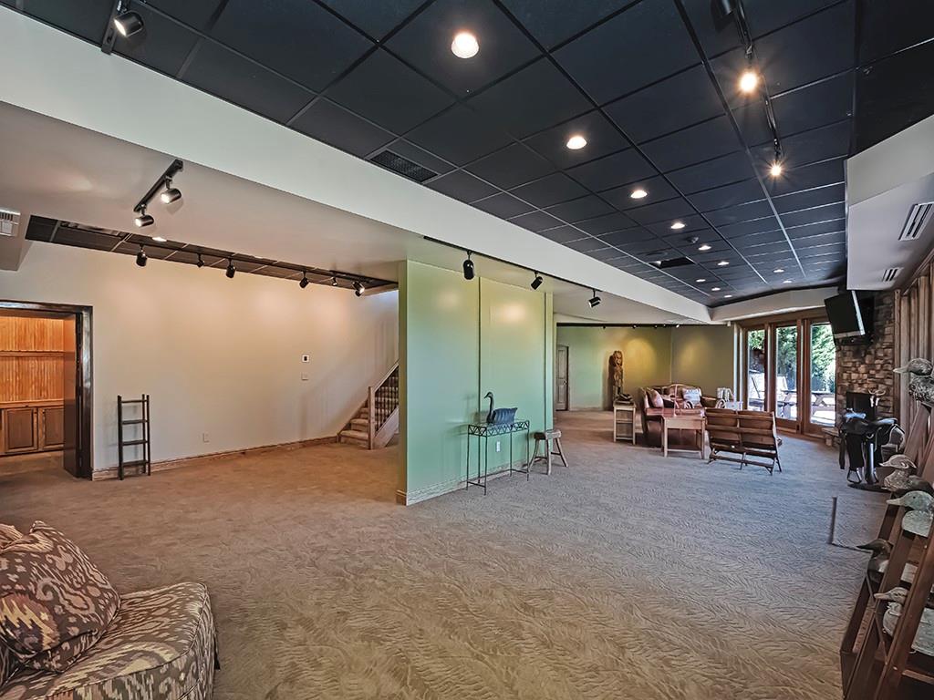 166 McKay Road Saxonburg, PA 16056 - Photo 37 of 48 a view of a room with gym equipment