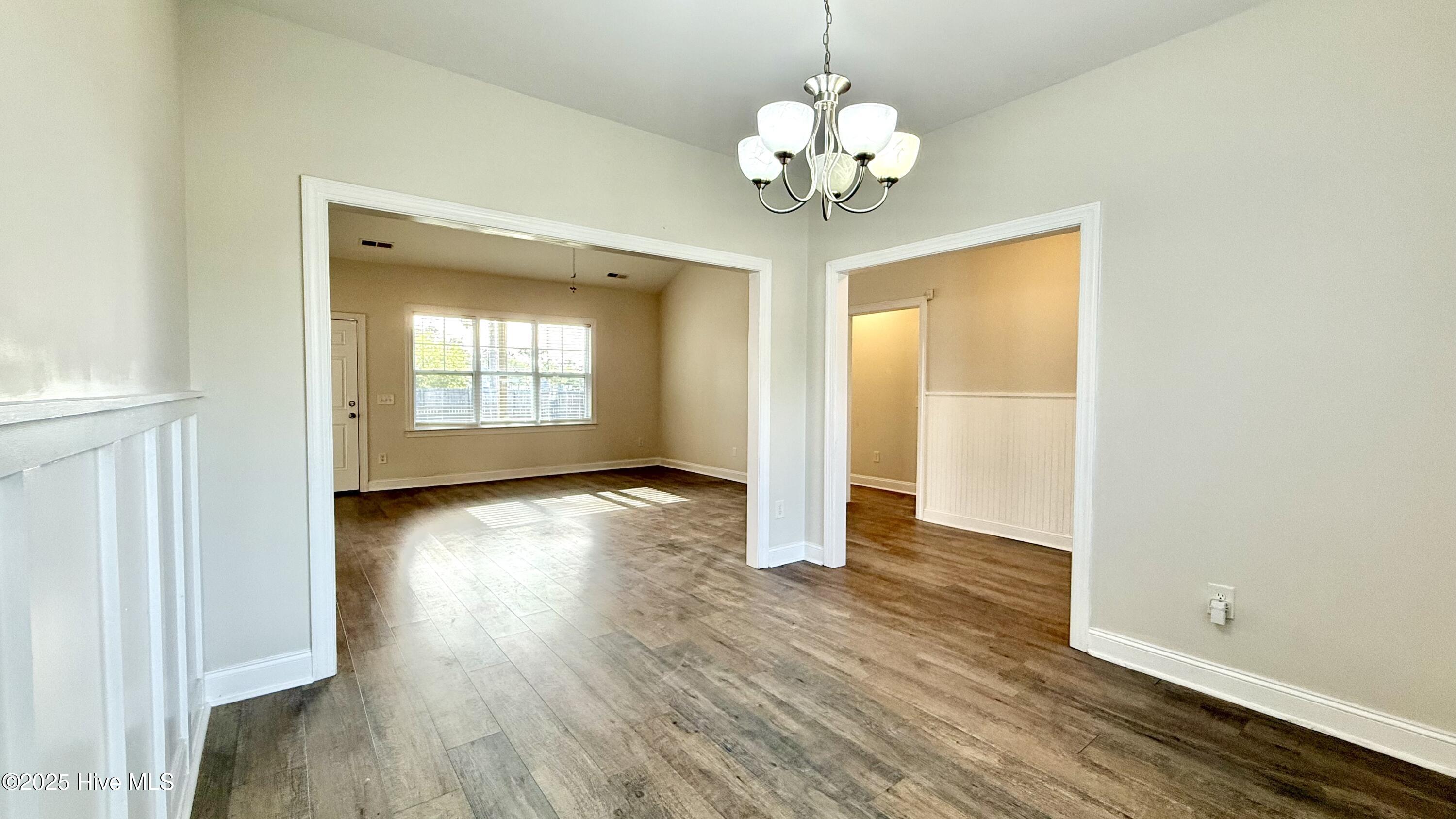 87 Strut Way Rocky Point, NC 28457 - Photo 4 of 38 IMG_3307