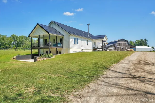 $324,900 | 11775 Lapp Road, Hume, NY 14735