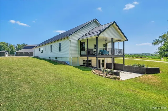 $324,900 | 11775 Lapp Road, Hume, NY 14735