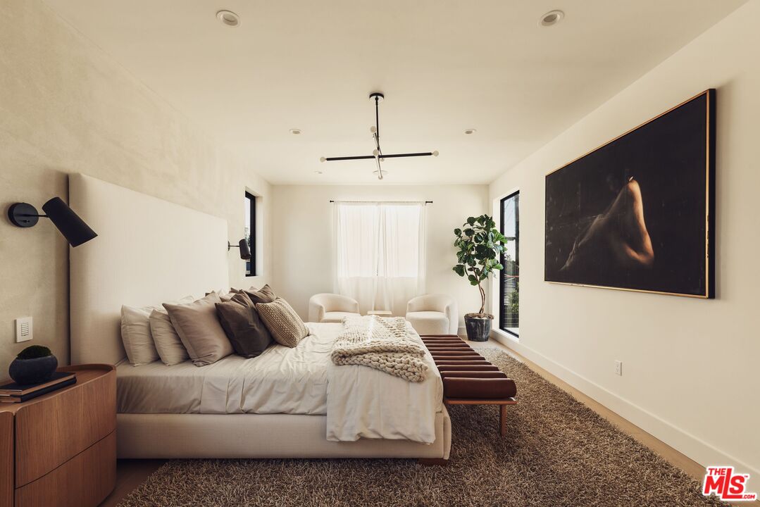 2115 Walnut Avenue Venice, CA 90291 - Photo 26 of 43